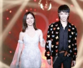 吃瓜娱乐圈邓紫棋,娱乐圈的瓜田女王,揭秘她的音乐与人生